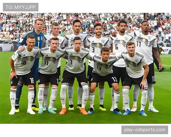 厄瓜多尔2-1德国:世界杯E组末轮战报